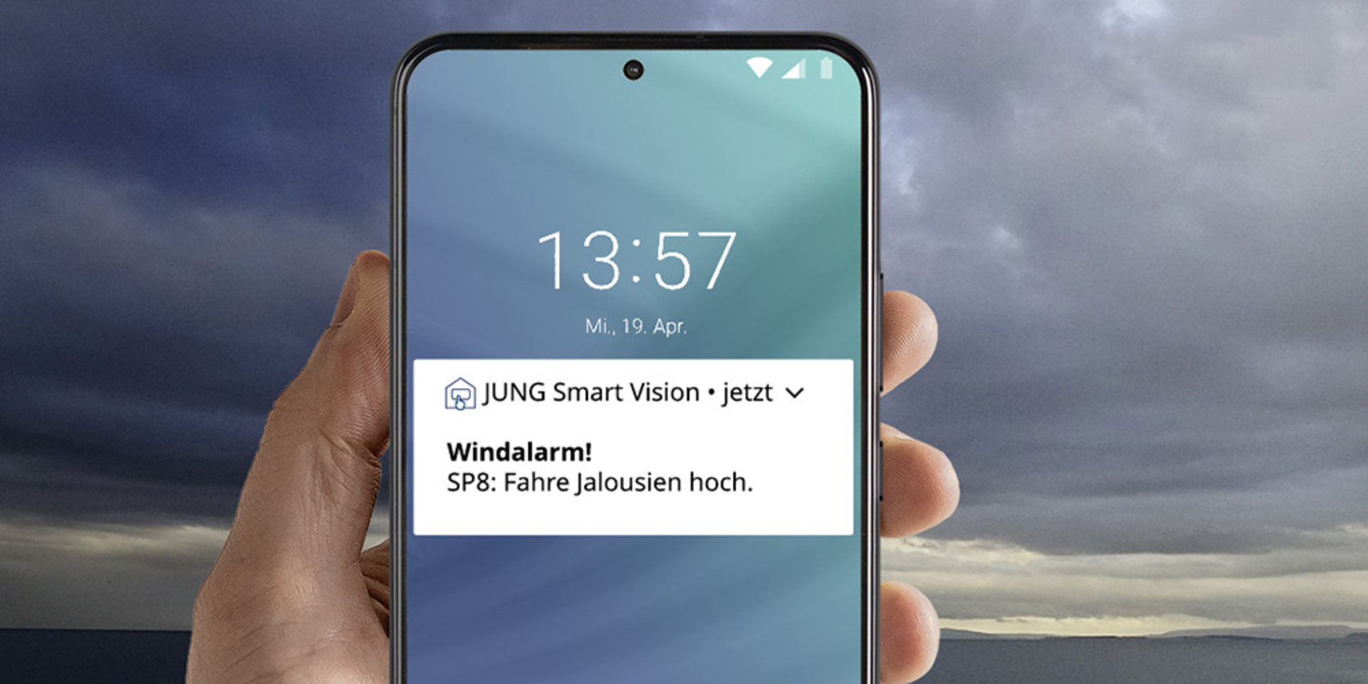 JUNG Smart Panel 8 bei VB Elektrotechnik in Bad Homburg